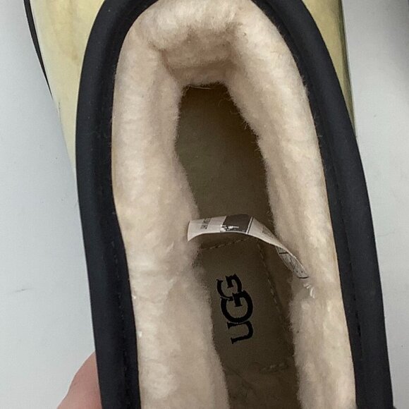 NWOT UGG Women's Classic Clear Mini Boots 7 sherpa cream - Picture 5 of 7